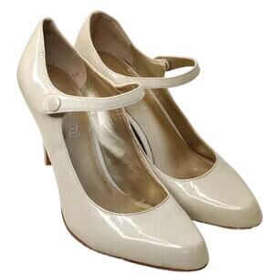 Beige Patent Leather Mary Jane Pumps sz 8.5